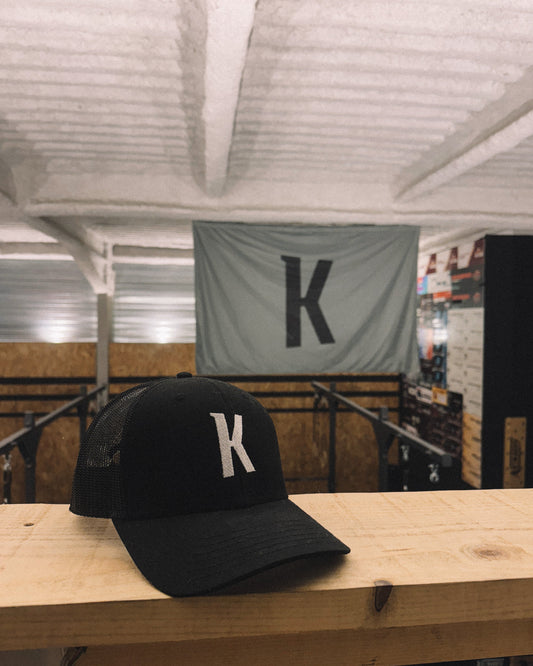 Casquette Kintsu Noir & Blanc – Précommande